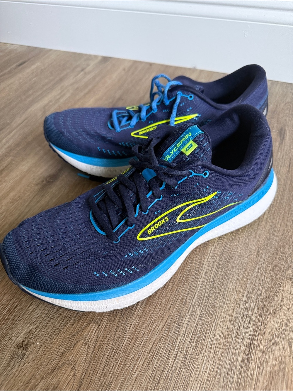 Brooks Glycerin 19 Men's Navy and Blue Running Shoes Size 11.5